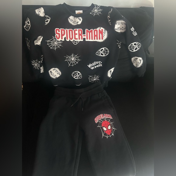 2 piece Spider Man Sweatsuit - Picture 1 of 2